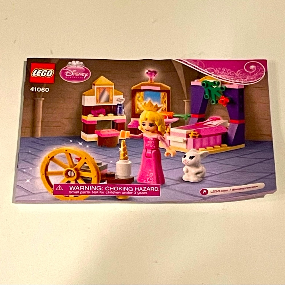 LEGO Disney Princess Sleeping Beauty's Royal Bedroom